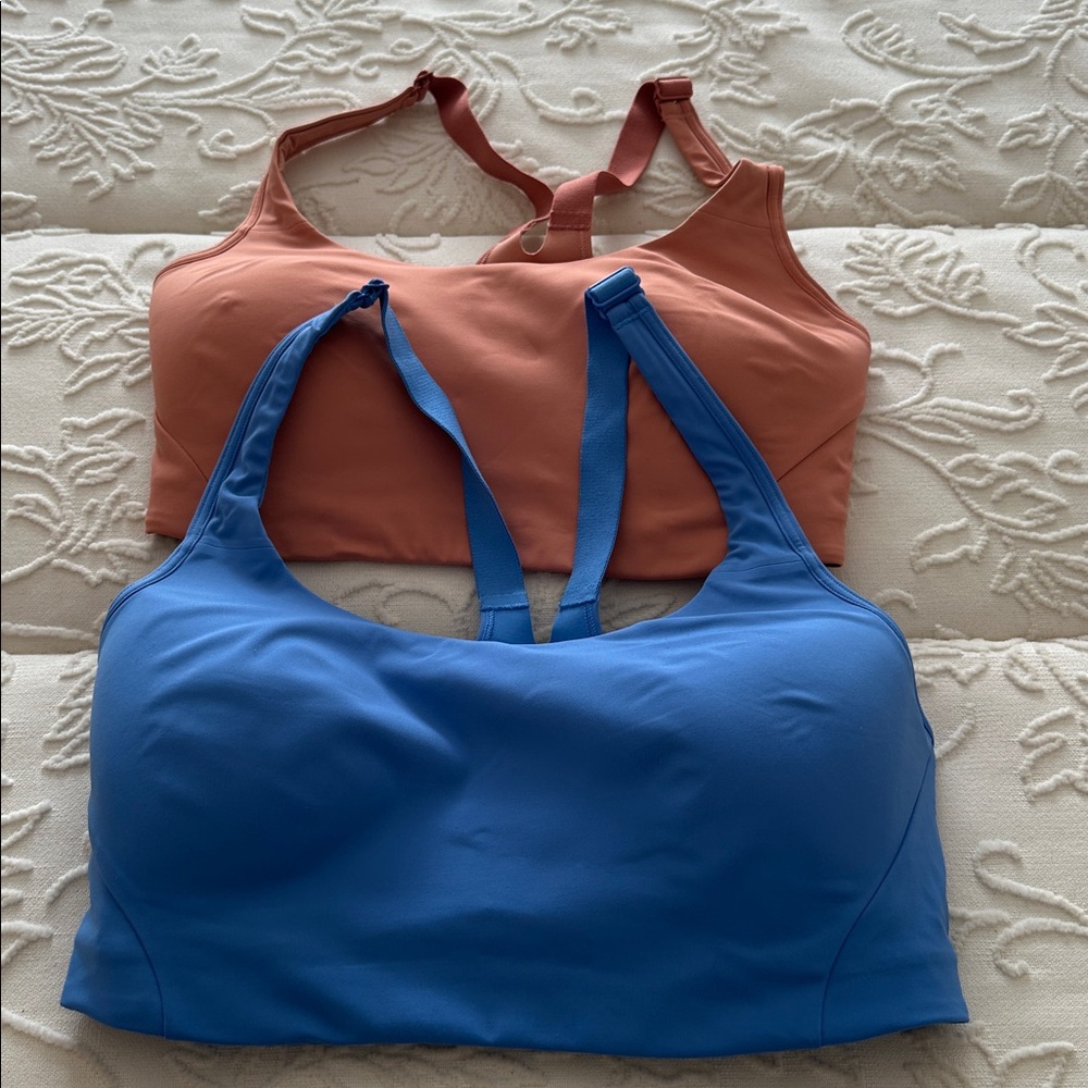 Lululemon 34DD Light Support Sports Bras Color Pink & Blue